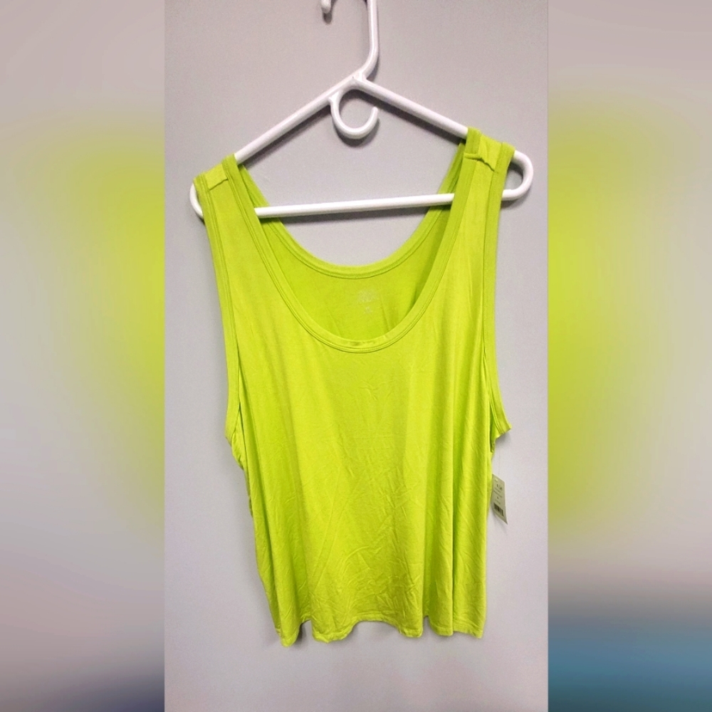 Brand new Women's Tank Top, lime green, 2x
